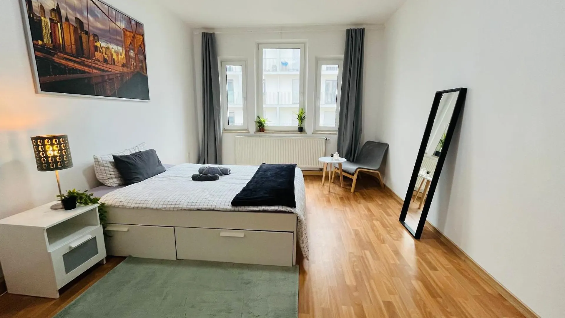 Bright & Spacious Room In Shared Home Νυρεμβέργη